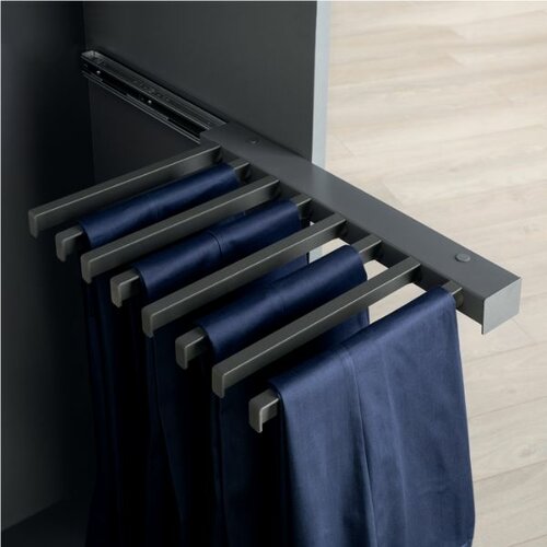 Broekhouder antraciet, zowel links als rechts te bevestigen